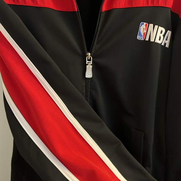 NBA jacket - Picture 4 of 4